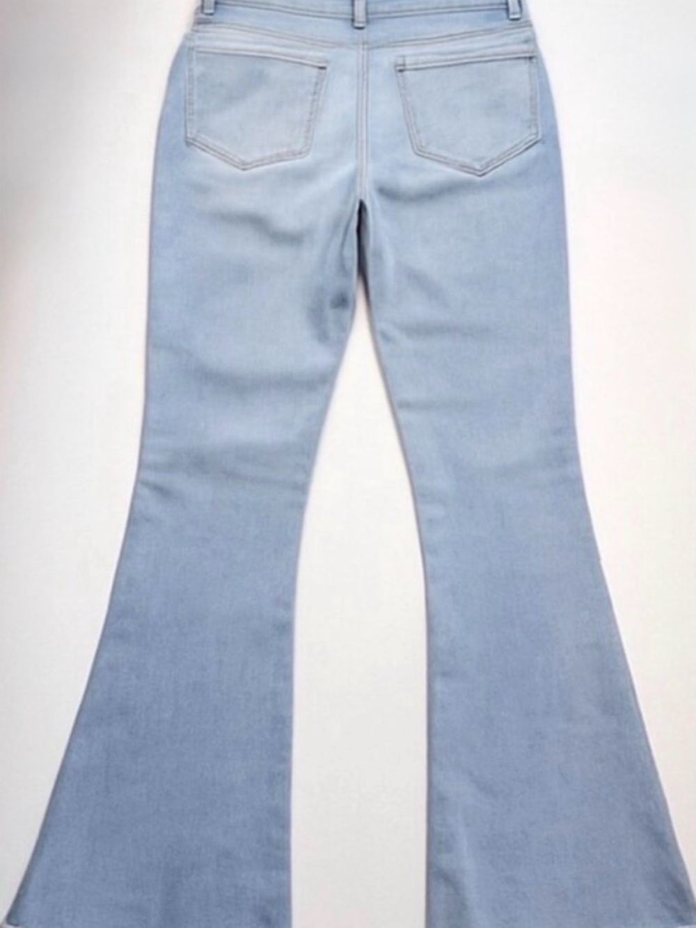 L’AGENCE High-Rise Micro Bootcut Jeans Blue Cloud Light Wash Size 26 - Picture 2 of 15